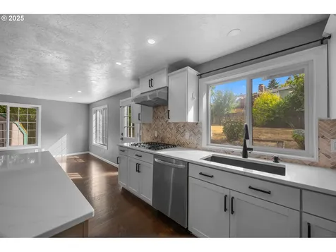 2510 SW Lillyben Court Gresham OR 97080