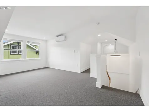 3137 NE 70th Avenue Portland OR 97213