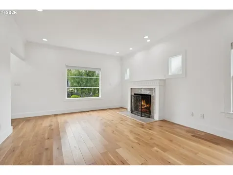 3137 NE 70th Avenue Portland OR 97213