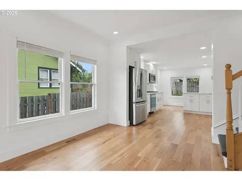 3137 NE 70th Avenue Portland OR 97213