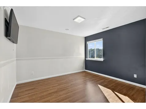 15444 SE Knapp Drive Portland OR 97236