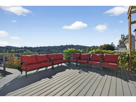 15444 SE Knapp Drive Portland OR 97236