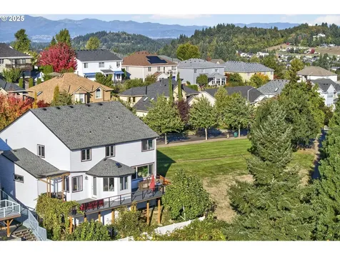 15444 SE Knapp Drive Portland OR 97236