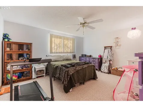 843 10th Court Lafayette OR 97127