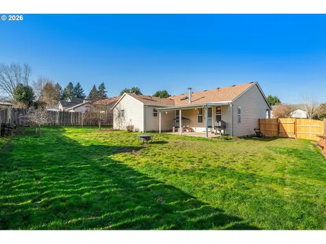 843 10th Court Lafayette OR 97127