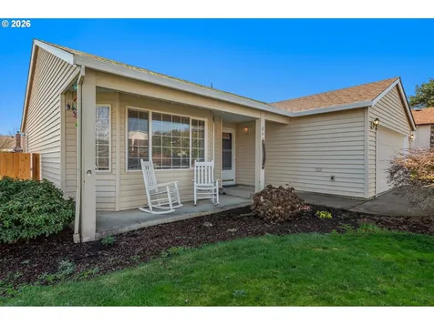 843 10th Court Lafayette OR 97127