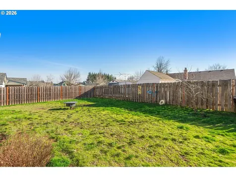 843 10th Court Lafayette OR 97127