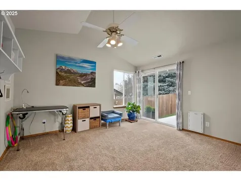 8305 NE 26th Avenue Vancouver WA 98665