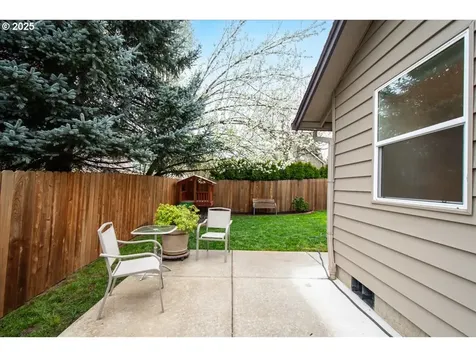 8305 NE 26th Avenue Vancouver WA 98665