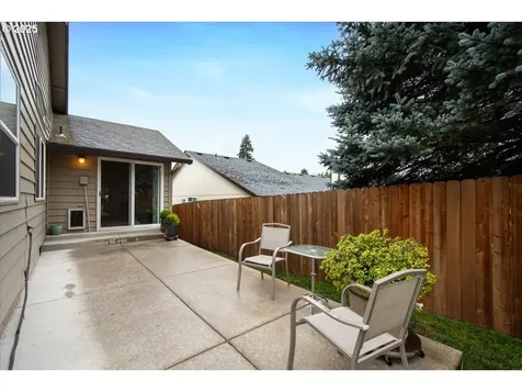 8305 NE 26th Avenue Vancouver WA 98665