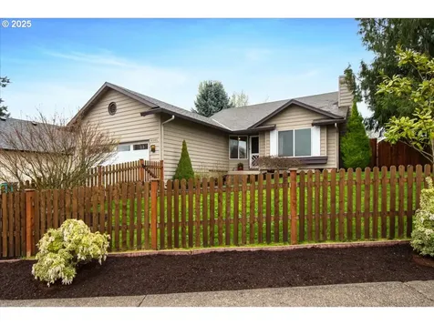 8305 NE 26th Avenue Vancouver WA 98665