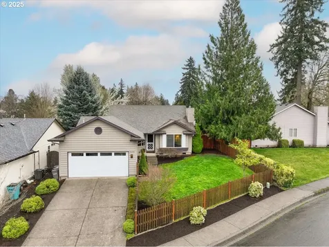 8305 NE 26th Avenue Vancouver WA 98665