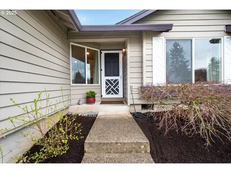 8305 NE 26th Avenue Vancouver WA 98665