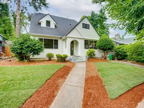 3915 NE Stanton Street Portland OR 97212
