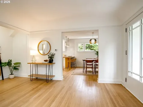 3915 NE Stanton Street Portland OR 97212