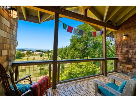 16200 NW Gillihan Road Portland OR 97231