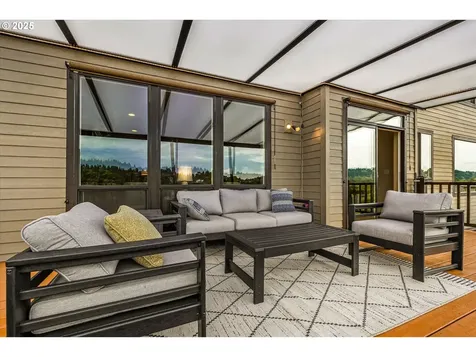 14697 SE Poppy Hills Drive Happy Valley OR 97086