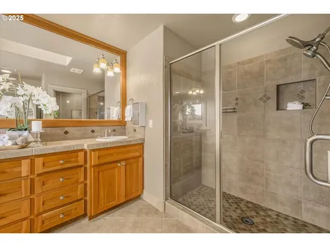 14697 SE Poppy Hills Drive Happy Valley OR 97086