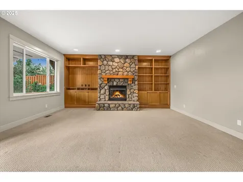 14697 SE Poppy Hills Drive Happy Valley OR 97086