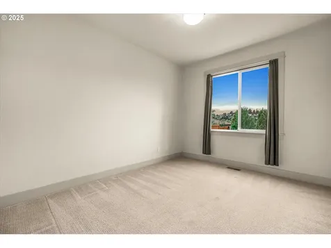 14697 SE Poppy Hills Drive Happy Valley OR 97086