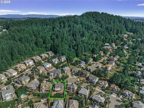 14697 SE Poppy Hills Drive Happy Valley OR 97086