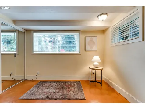 180 W 23rd Avenue Eugene OR 97405