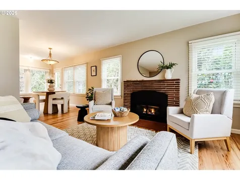180 W 23rd Avenue Eugene OR 97405