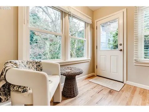 180 W 23rd Avenue Eugene OR 97405