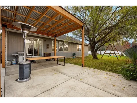 337 Arvilla Court Sutherlin OR 97479