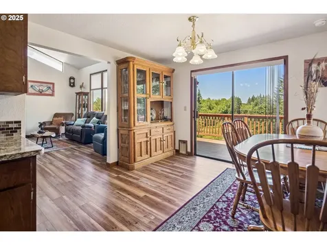 225 NE Atlantic Street Mcminnville OR 97128