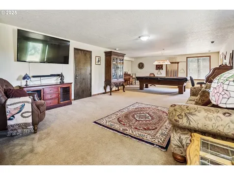 225 NE Atlantic Street Mcminnville OR 97128