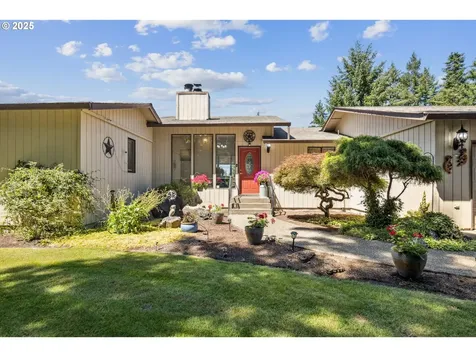 225 NE Atlantic Street Mcminnville OR 97128
