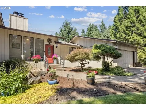 225 NE Atlantic Street Mcminnville OR 97128