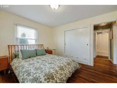 52394 SE 3rd Street Scappoose OR 97056