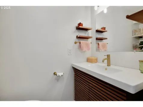52394 SE 3rd Street Scappoose OR 97056