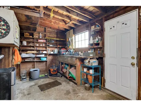 52394 SE 3rd Street Scappoose OR 97056
