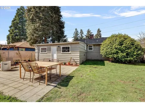 52394 SE 3rd Street Scappoose OR 97056
