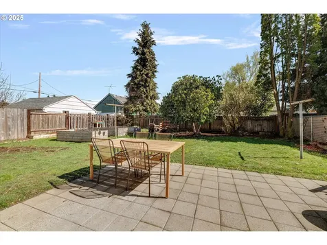 52394 SE 3rd Street Scappoose OR 97056