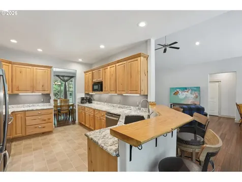 230 Riley Court Toutle WA 98649