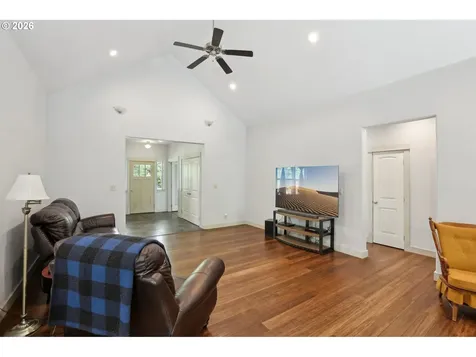 230 Riley Court Toutle WA 98649