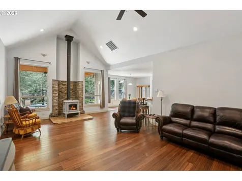 230 Riley Court Toutle WA 98649