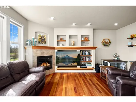 520 Tukwila Drive Woodburn OR 97071