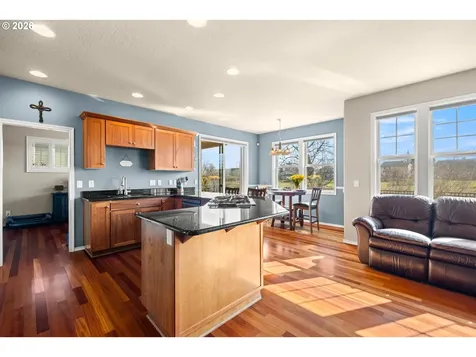 520 Tukwila Drive Woodburn OR 97071