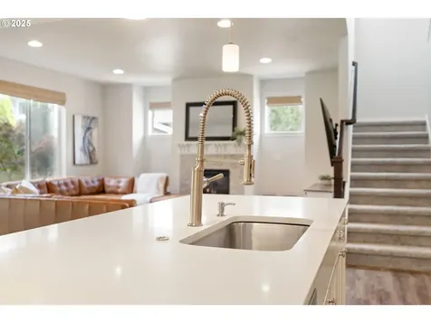 12825 SW 133rd Avenue Portland OR 97223