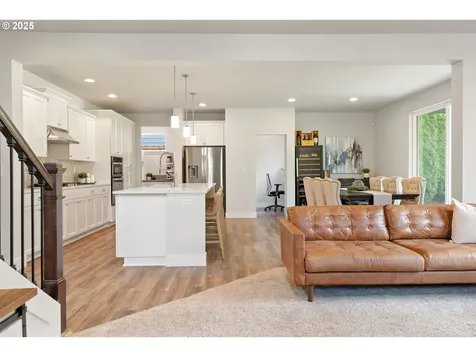 12825 SW 133rd Avenue Portland OR 97223