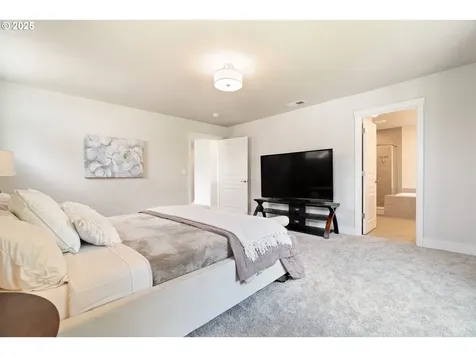 12825 SW 133rd Avenue Portland OR 97223