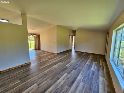 58497 Fairview Road Coquille OR 97423