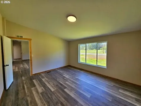 58497 Fairview Road Coquille OR 97423