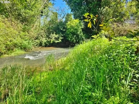 58497 Fairview Road Coquille OR 97423