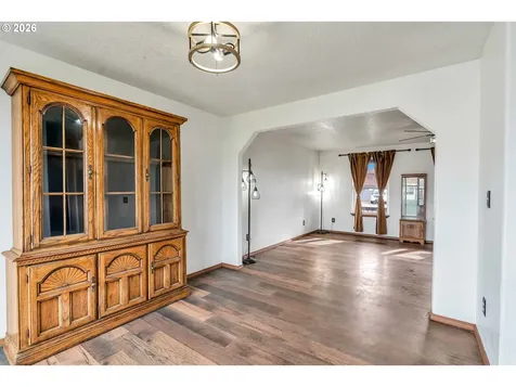 404 N Bridge Street Sheridan OR 97378